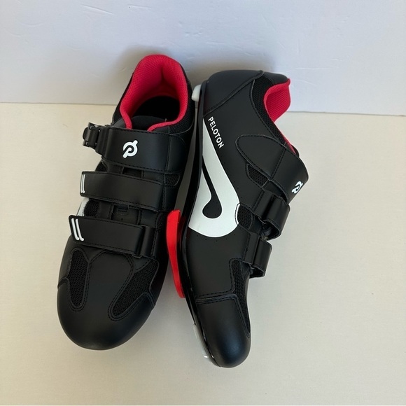 Peloton Shoes - Pelotón cyclist shoes men’s 10 woman’s 12